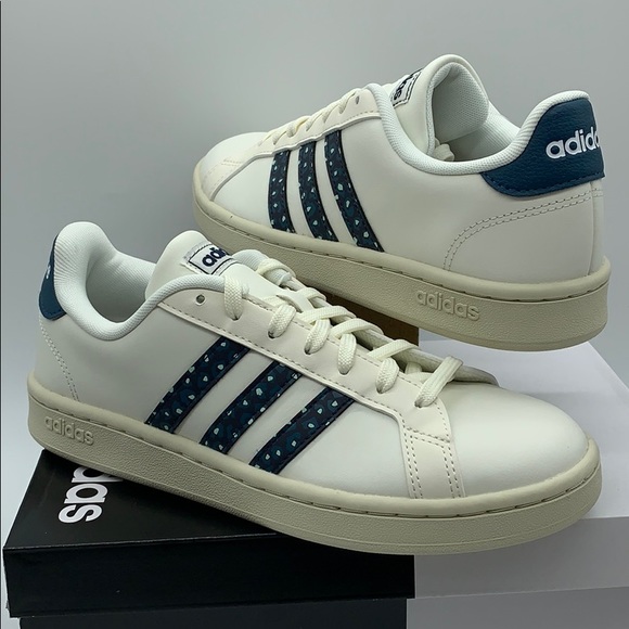 ADIDAS GRAND COURT women’s shoes - Picture 15 of 16